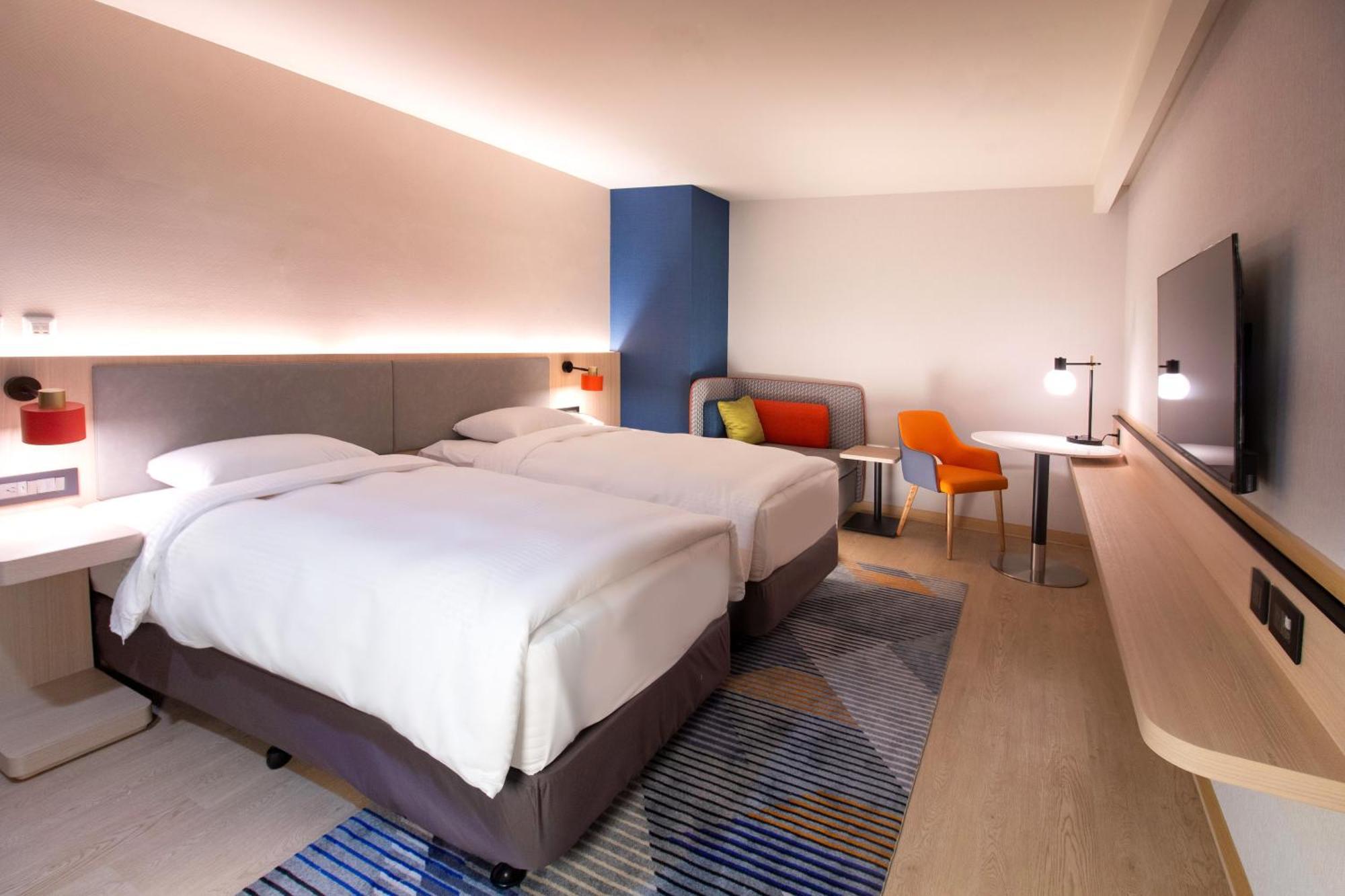 Standard Twin Room - no window